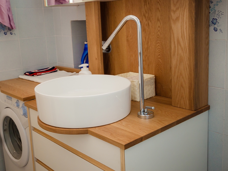 sink design Ligurian apartment