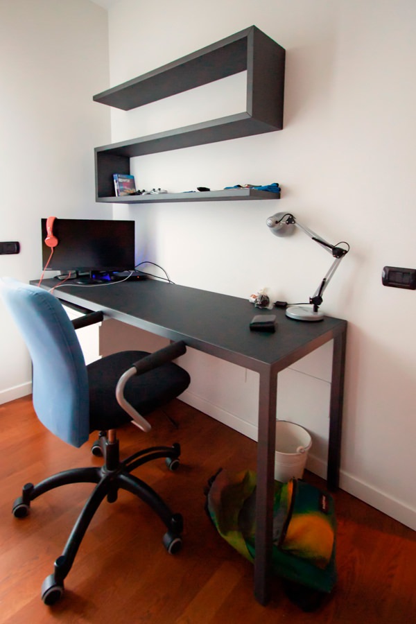 Scrivania metallo antracite smartworking Scrivania metallo antracite smartworking