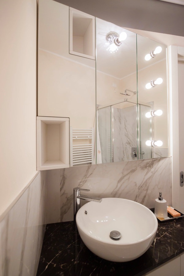 bathroom cabinet mirror lighting external bulbs