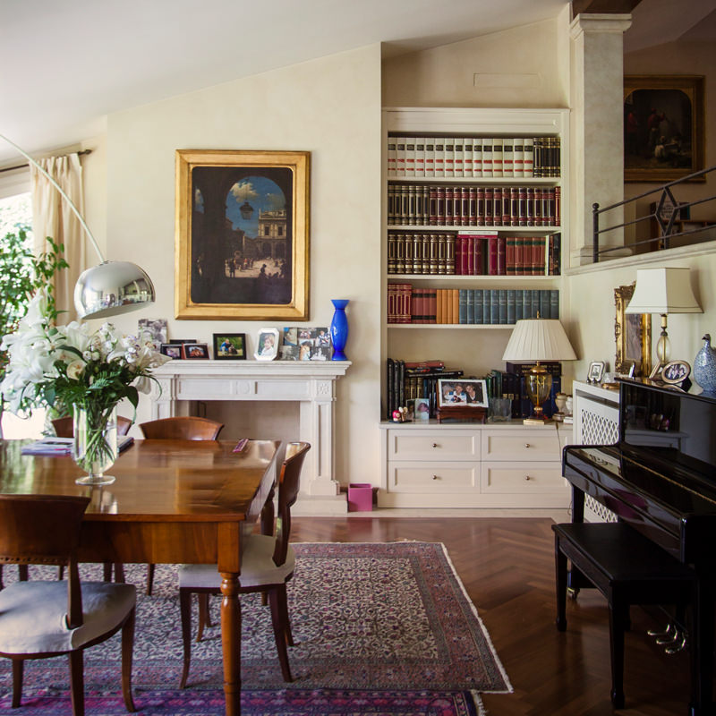 Renewed classic furniture with contemporary kitchen