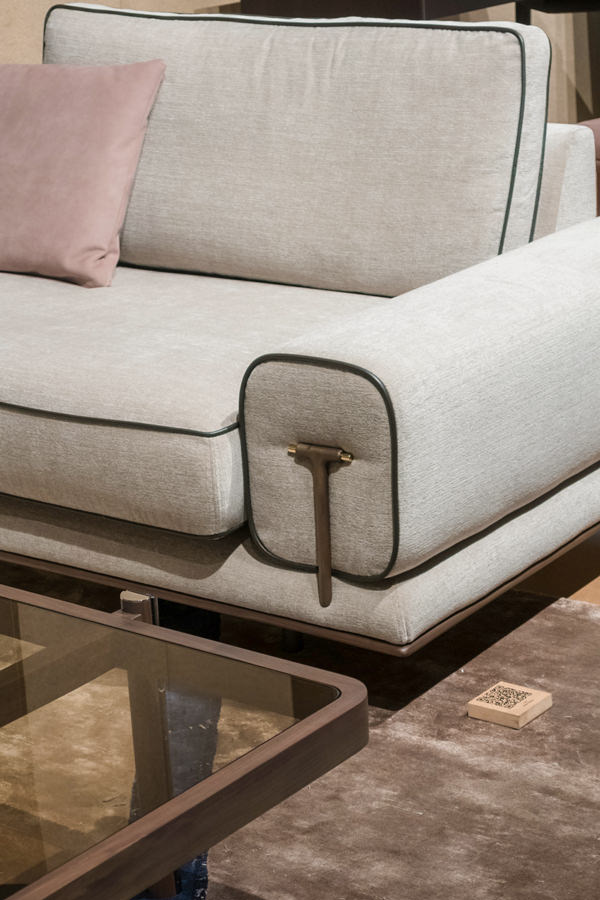 sofa detail Turri Supersalone 2021