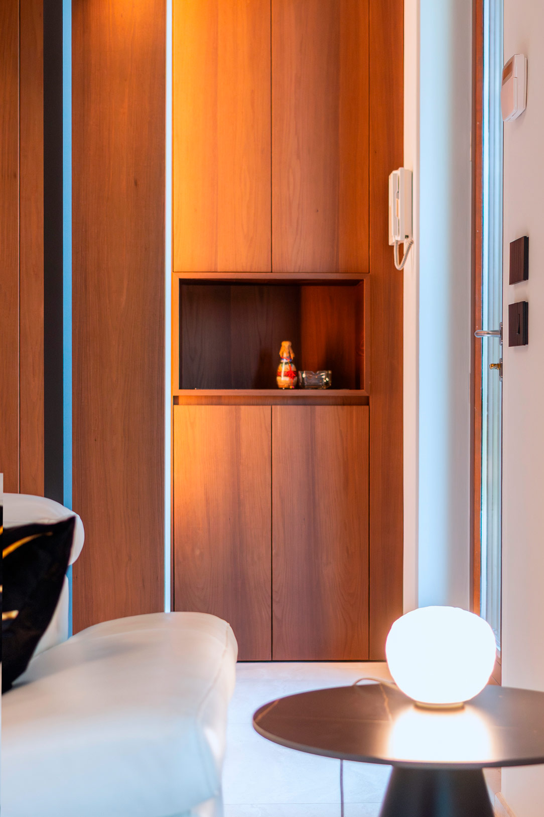 mobile ingresso rovere