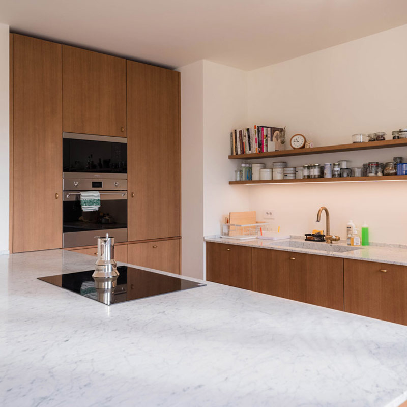 Tra rovere e marmo
