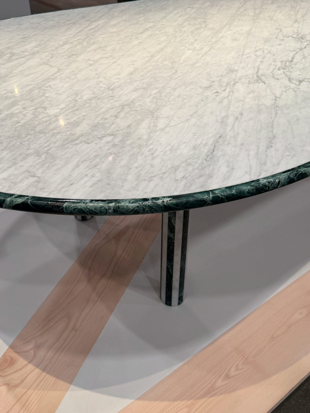 Hermes table Hermes table